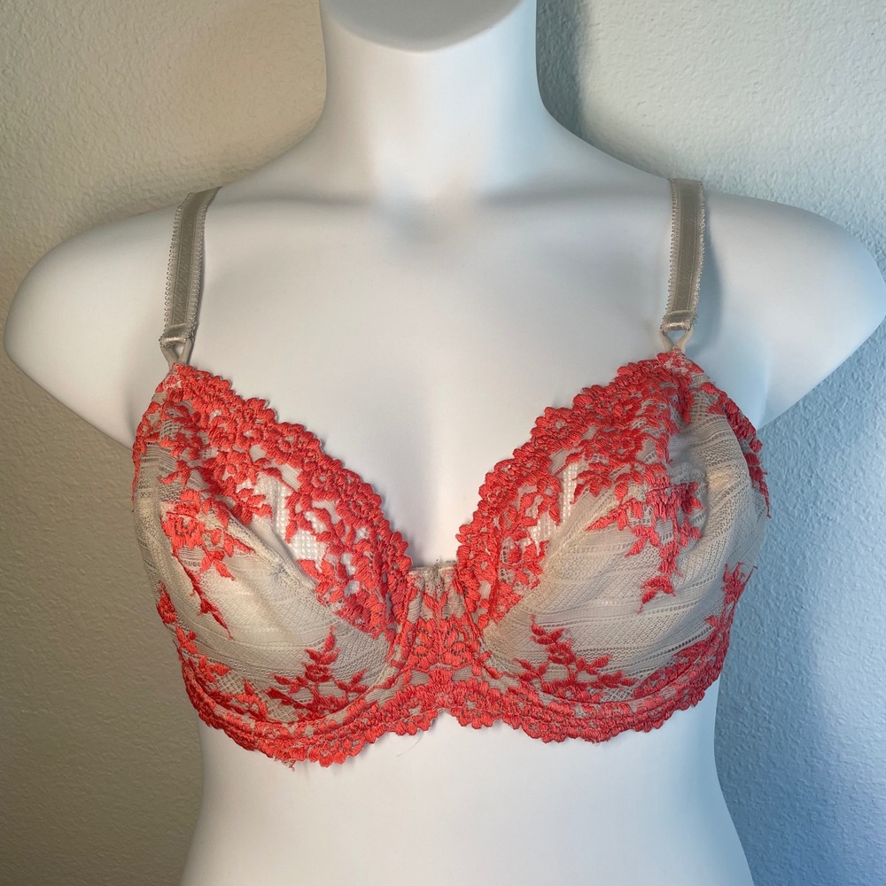 Wacoal Embrace 65191 Lace Unlined Underwire Size 34DD Light Gray Coral Pink